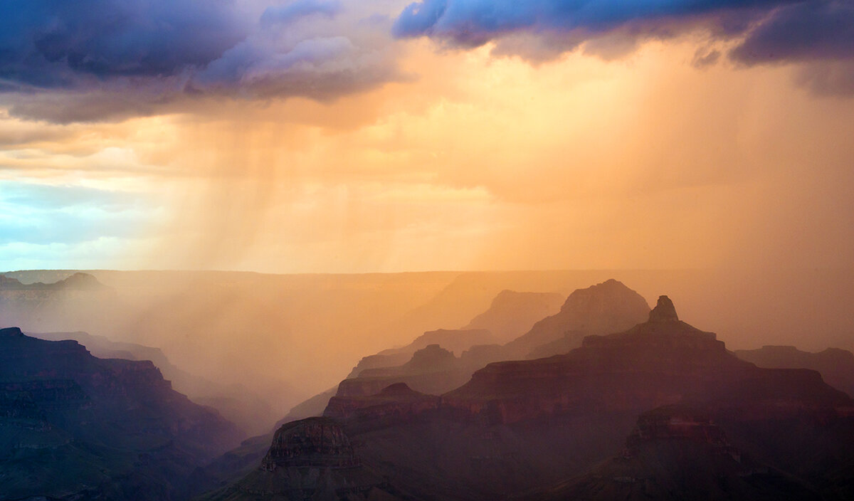 Monsoon thunderstorm Grand Canyon National Park AZ.jpg
