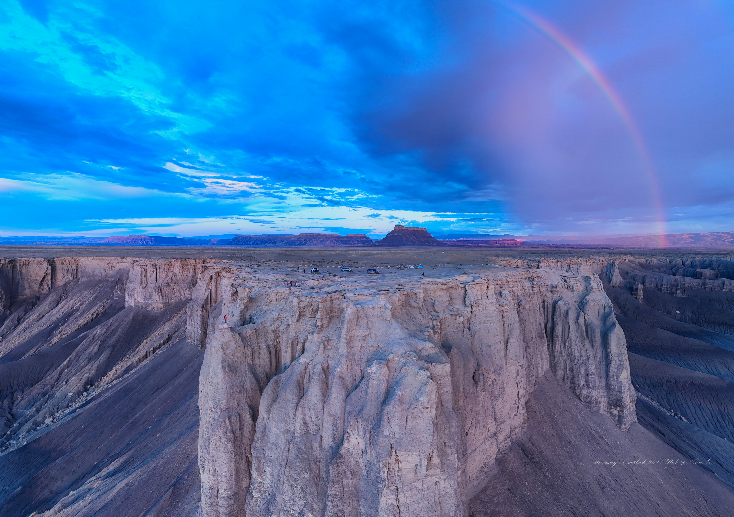 MoonscapeRainbowSunrise.jpg