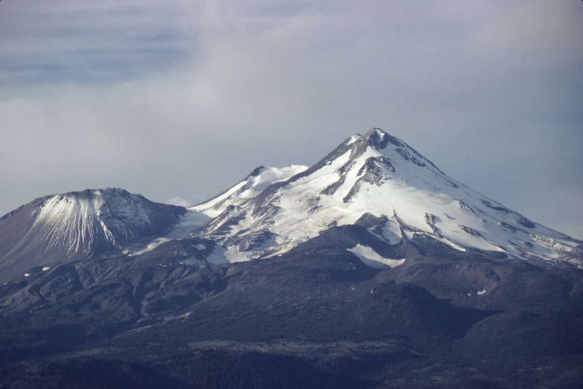 MtPopo_1973_016w.jpg