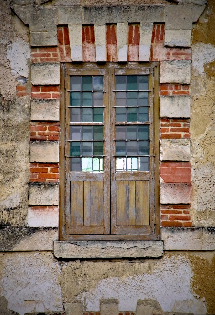 Mwindow.jpg