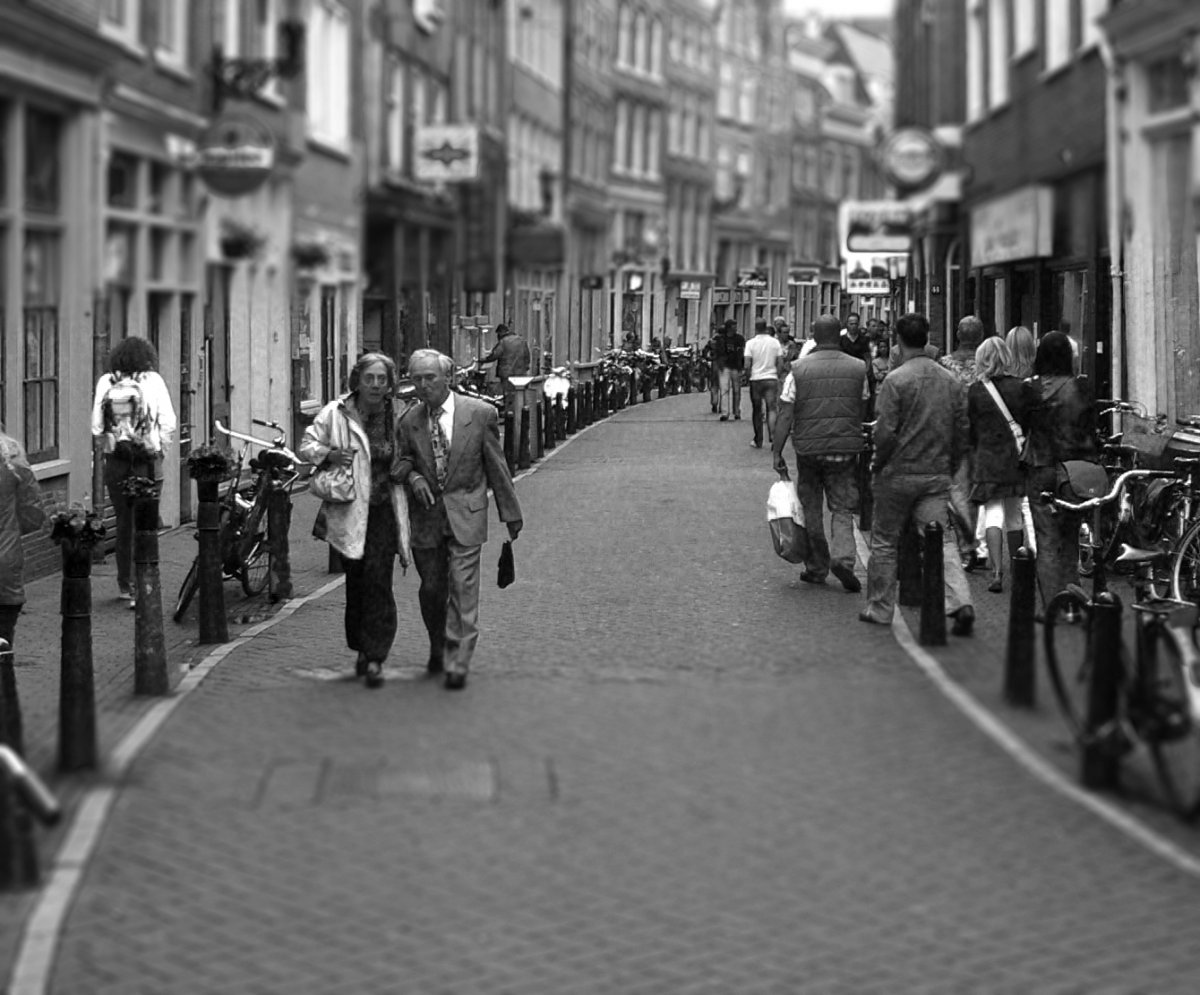 P1050038_Tilt Shift_BW.jpg
