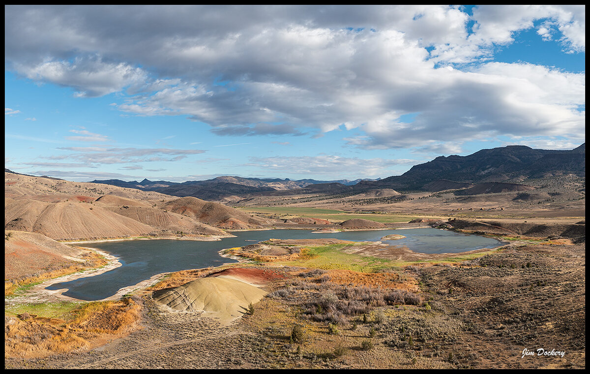 Painted-Hills-D-021a-Pano.jpg
