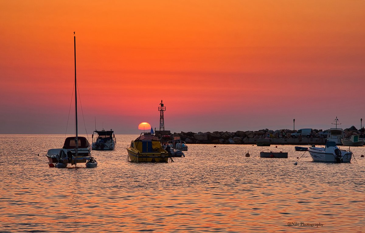 Paralia Kini 1.jpg