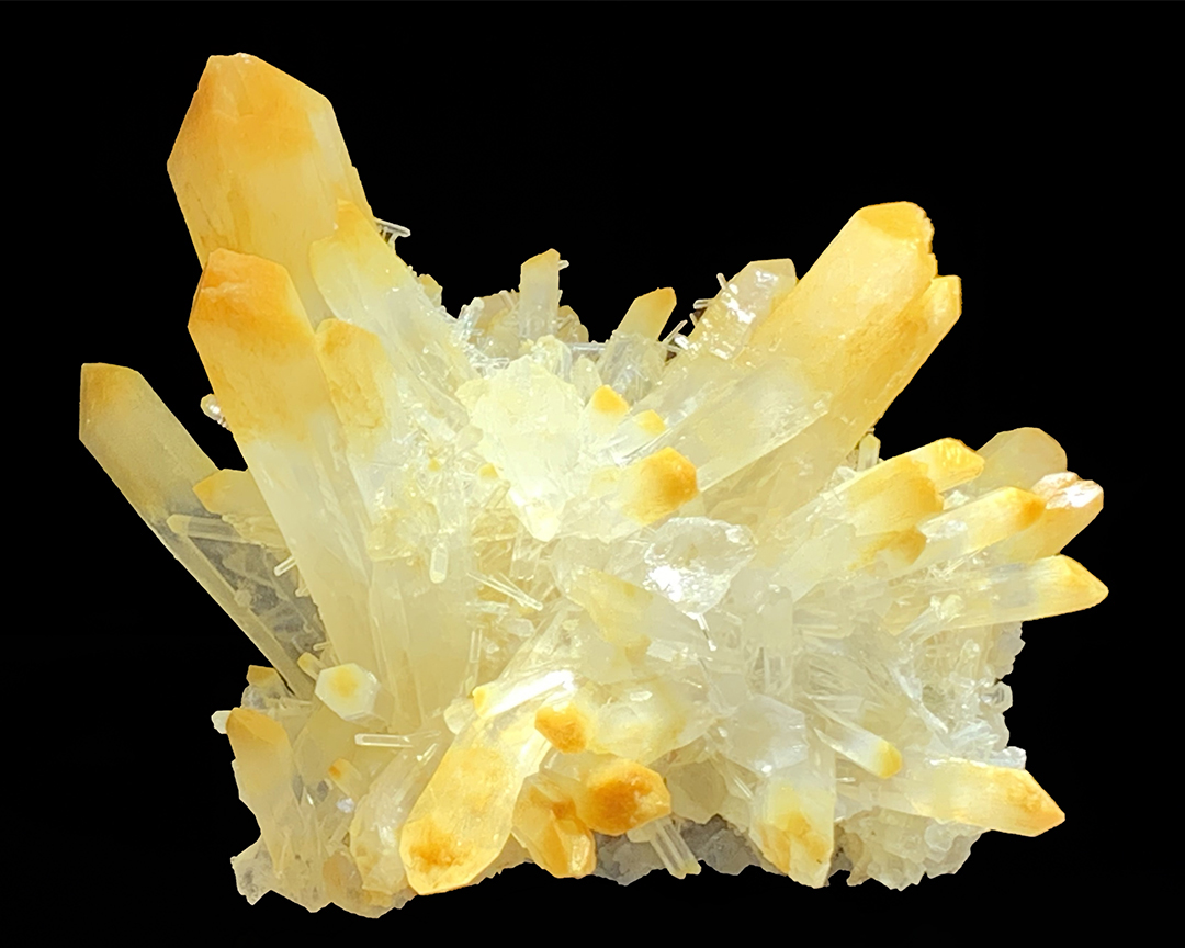 Quartz with Halloysite.jpg