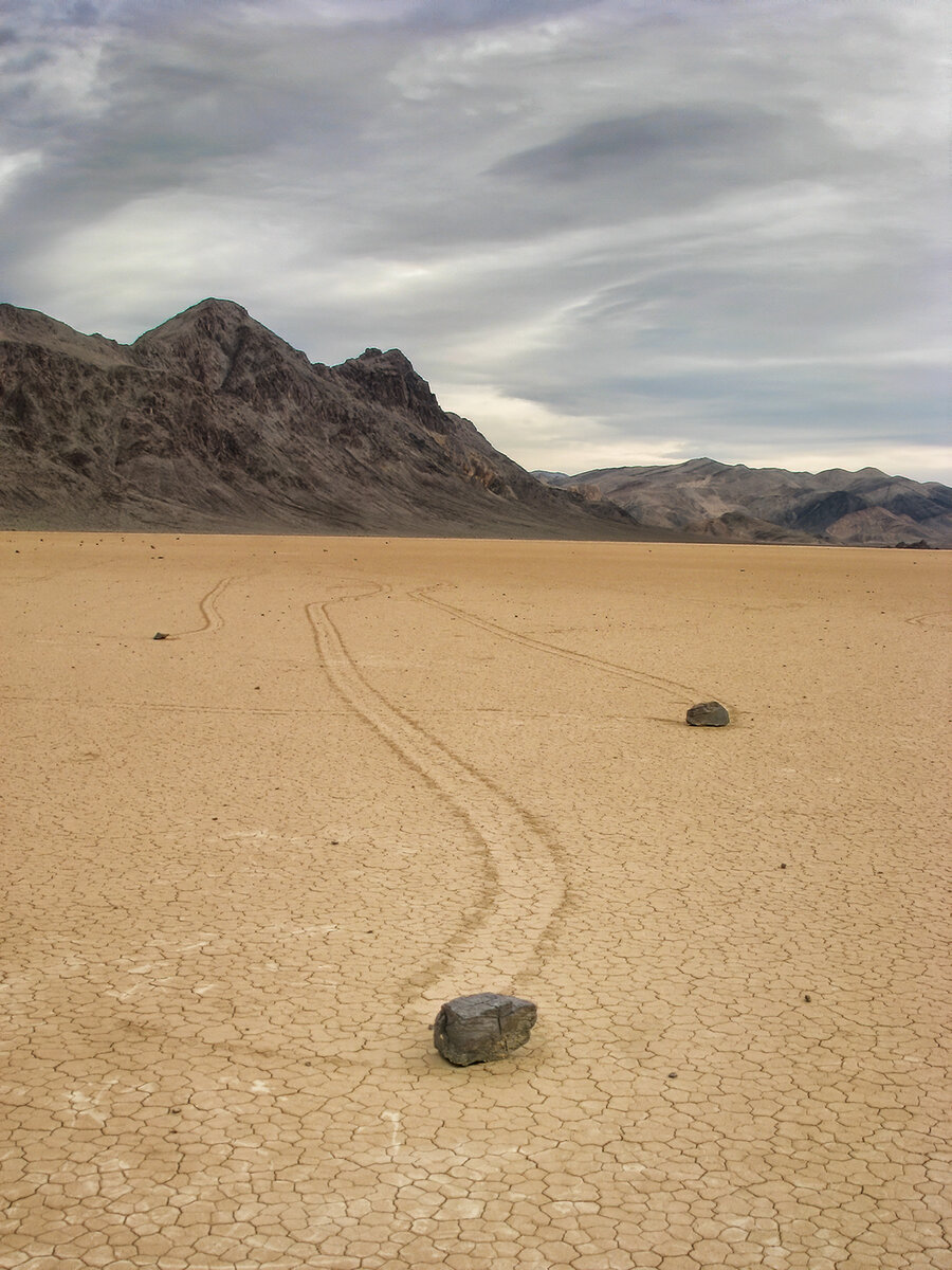 RacetrackMountainBackground.jpg