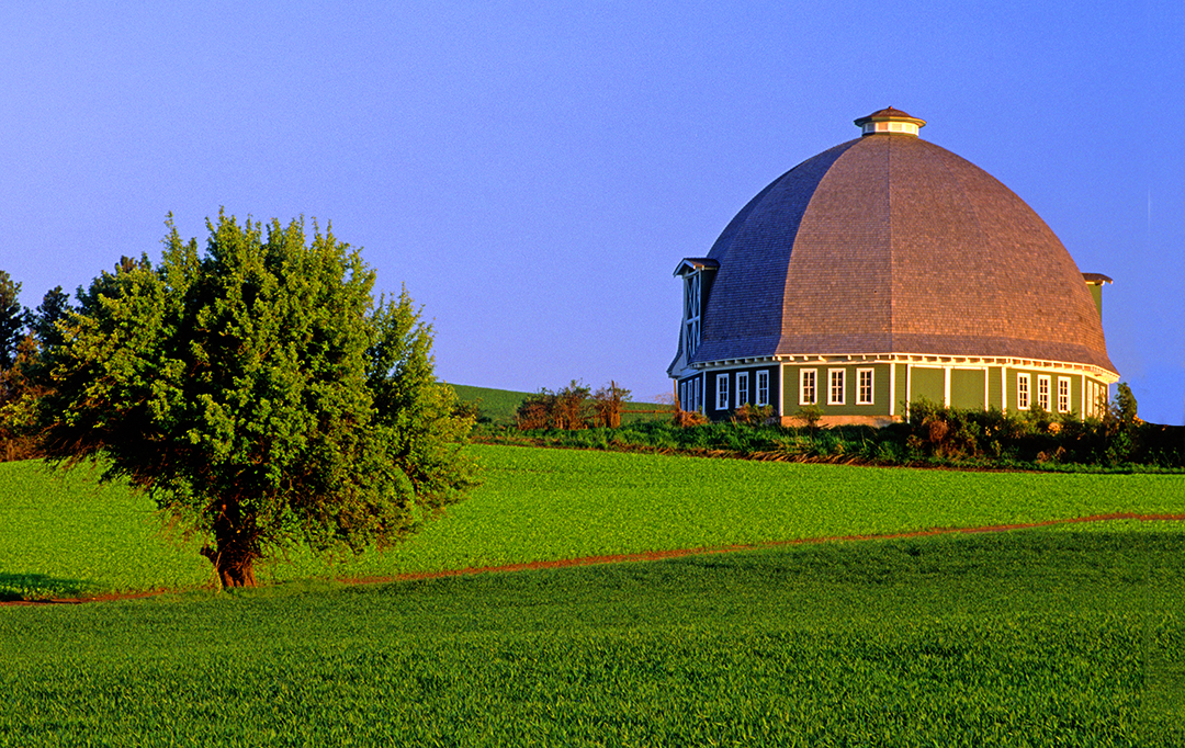 Round Barn.jpg