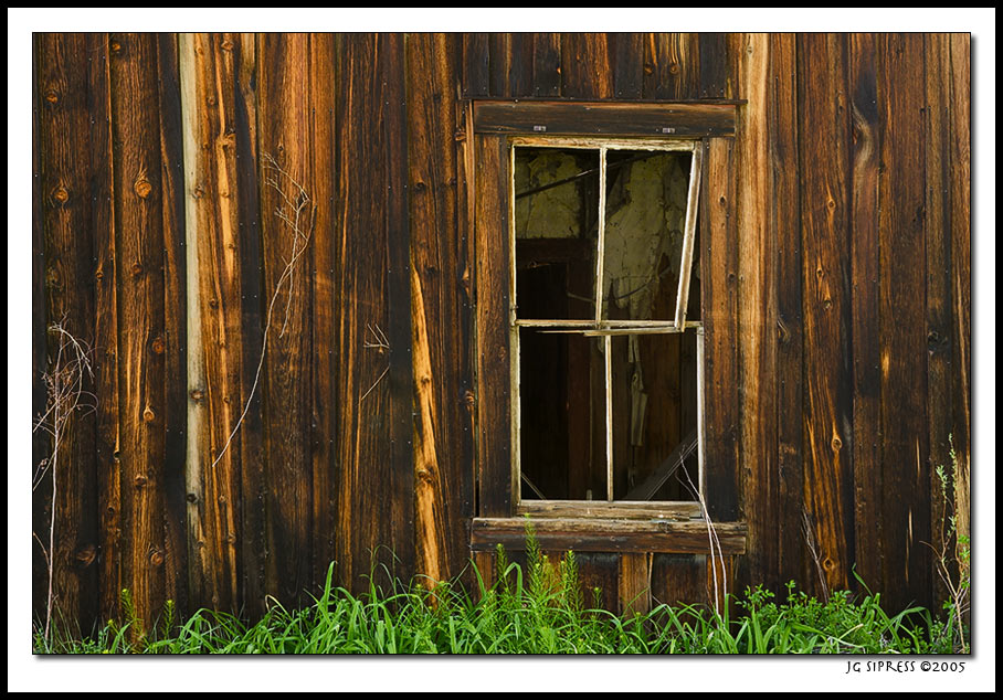 rvalleycabin1.jpg