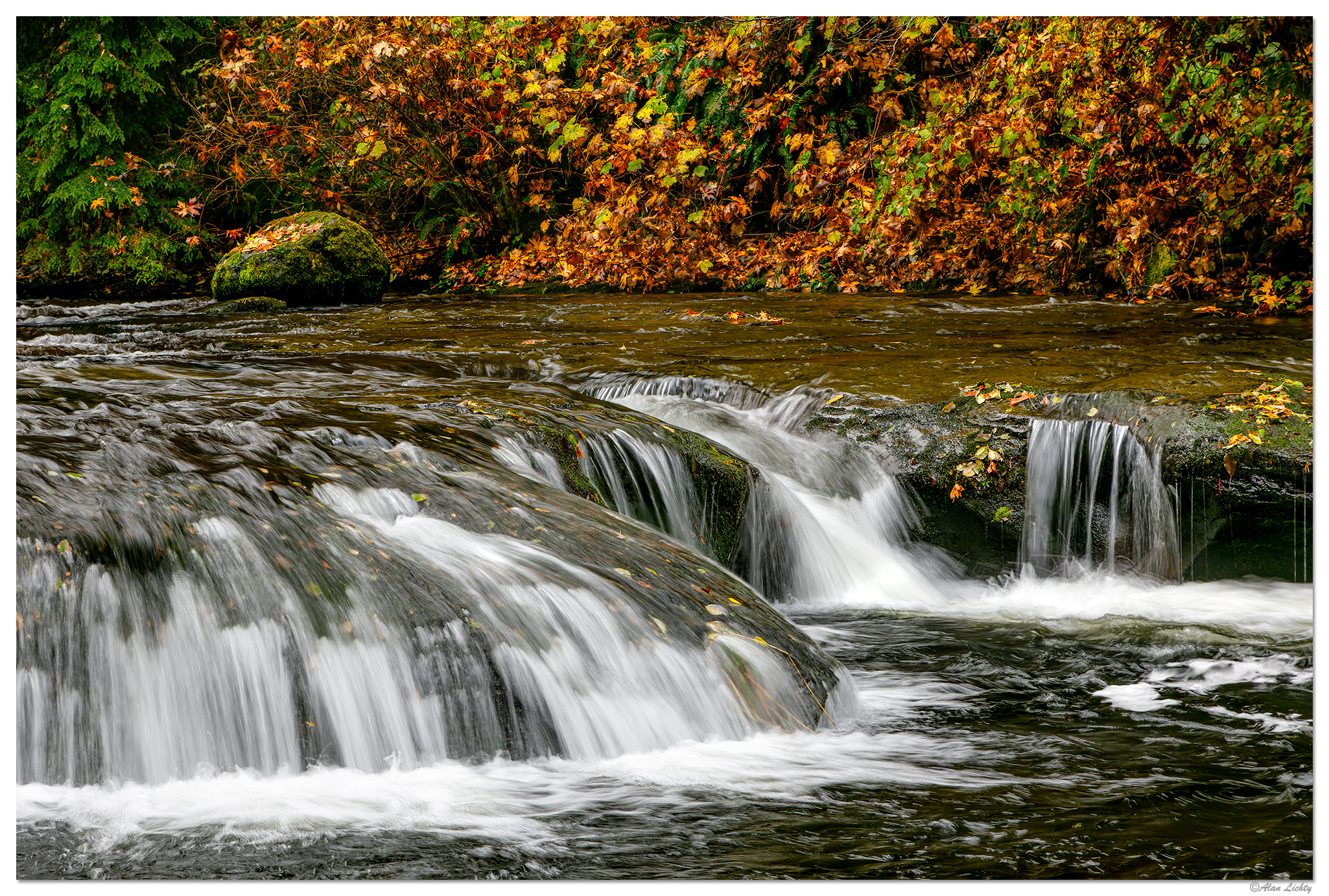 SC-LedgeFalls110221.jpg