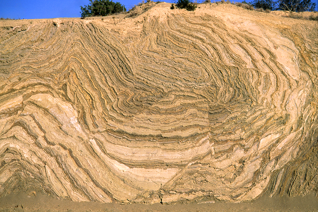 (SG32) Recumbent fold along the San Andreas Fault, Palmdale, CA.jpg