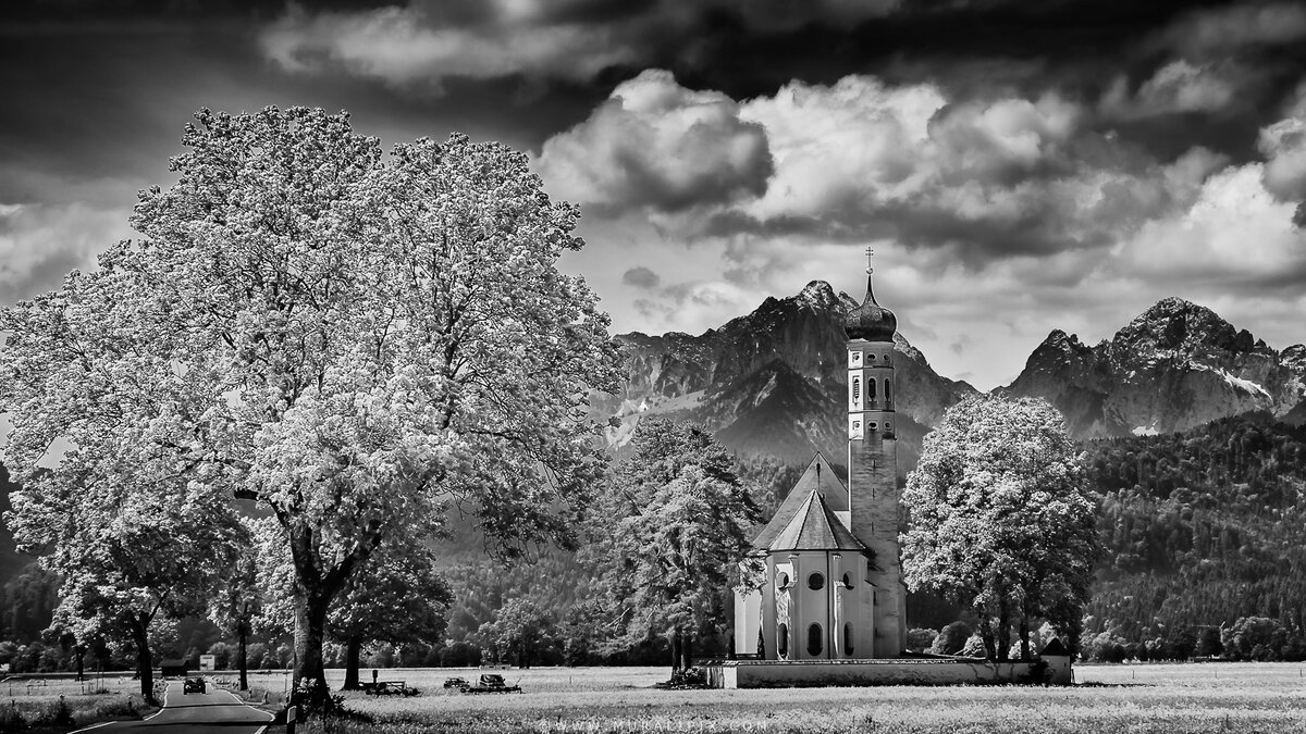 St. Coloman Church B&W.jpg