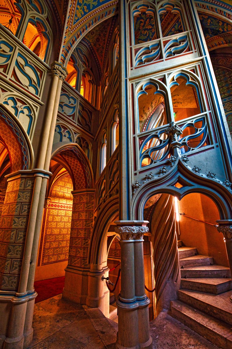 Stairway 2.jpg