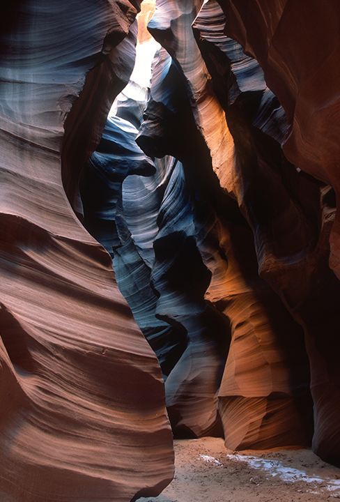 upper antelope canyon.jpg