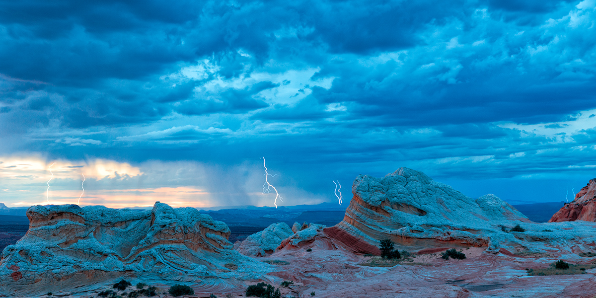 White pocket lightning.jpg