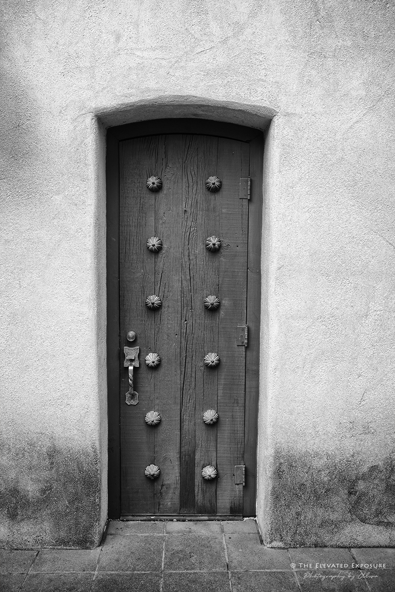 Z72_9547 B&W copy 2.jpg