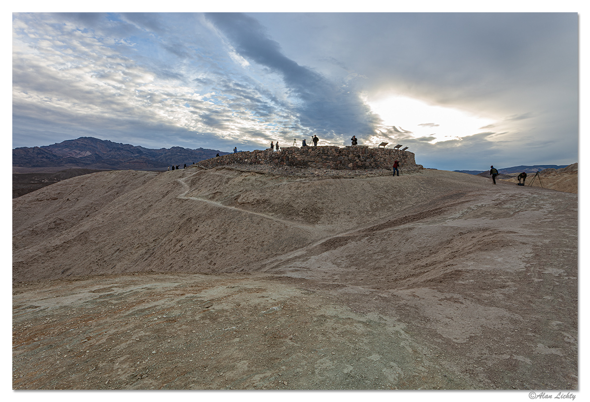 ZabriskiPeops2.jpg