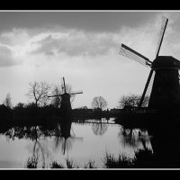 Windmills-BW