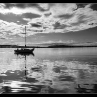 Sailboat-Everett_Panorama1bw