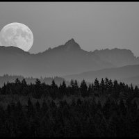 Moonrise-Lk-Stevens_009bw