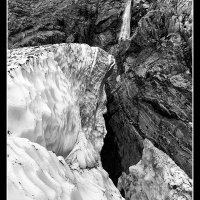 BigFourIce-Shrund_Panorama-BW
