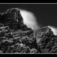 Tupper-N-Ridge-BW