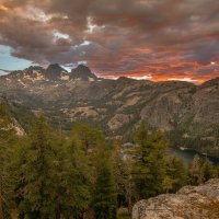 The Ritter Range Of Light