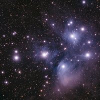 LRCC_M45_sRGB_FW_M45_550D_BINNING_1_integration_DBE_stretchedx2_ACDNR