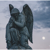 Statue in Wallingford Cemetary