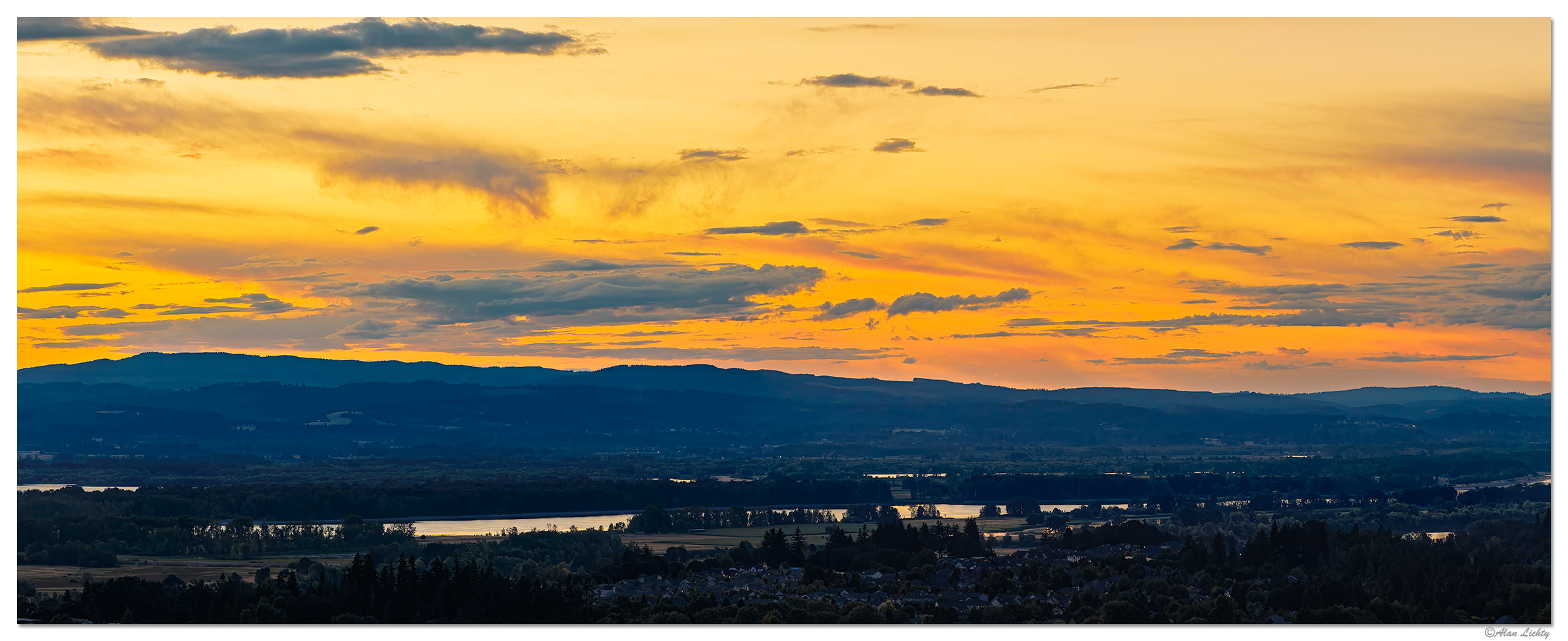 DJI_M4P_168P_SunsetColors.jpg