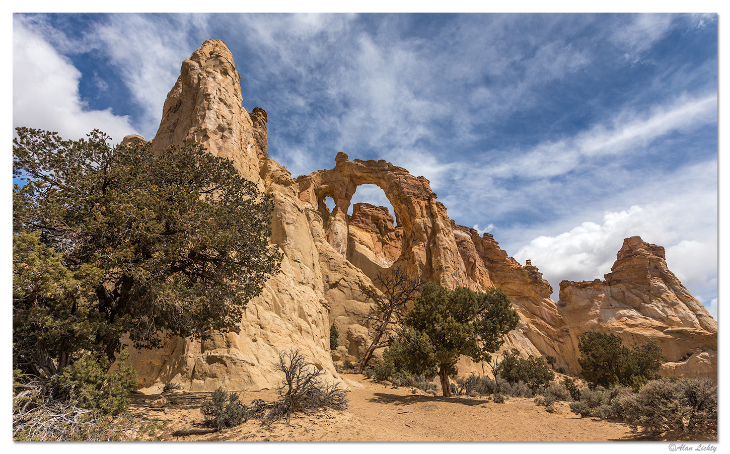 Grosvenors Arch