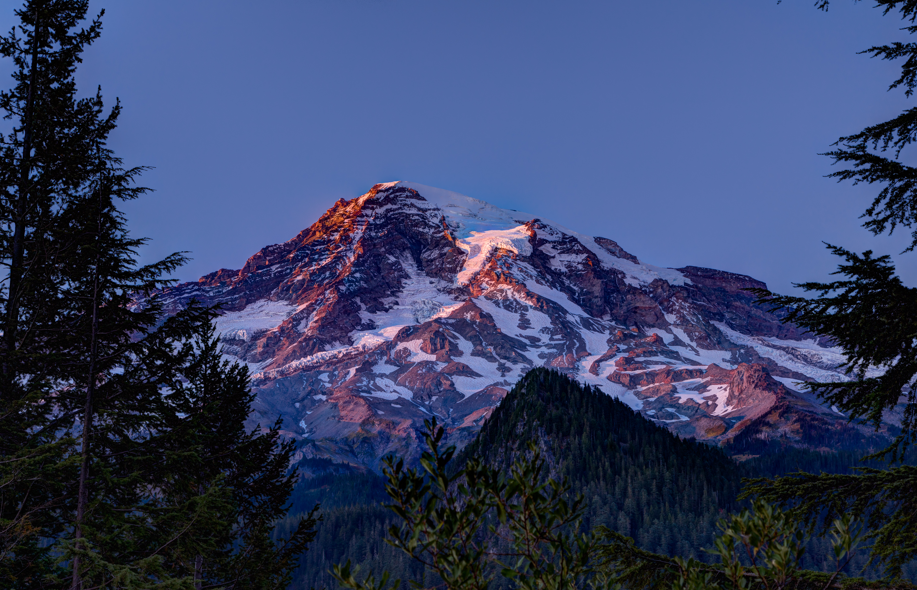 LRCC_MtRainerLastSun_VC1_FW_TAP28429_30_31