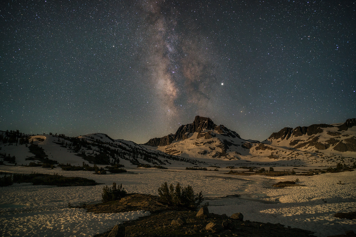 Nocturnal Frozen Islands B