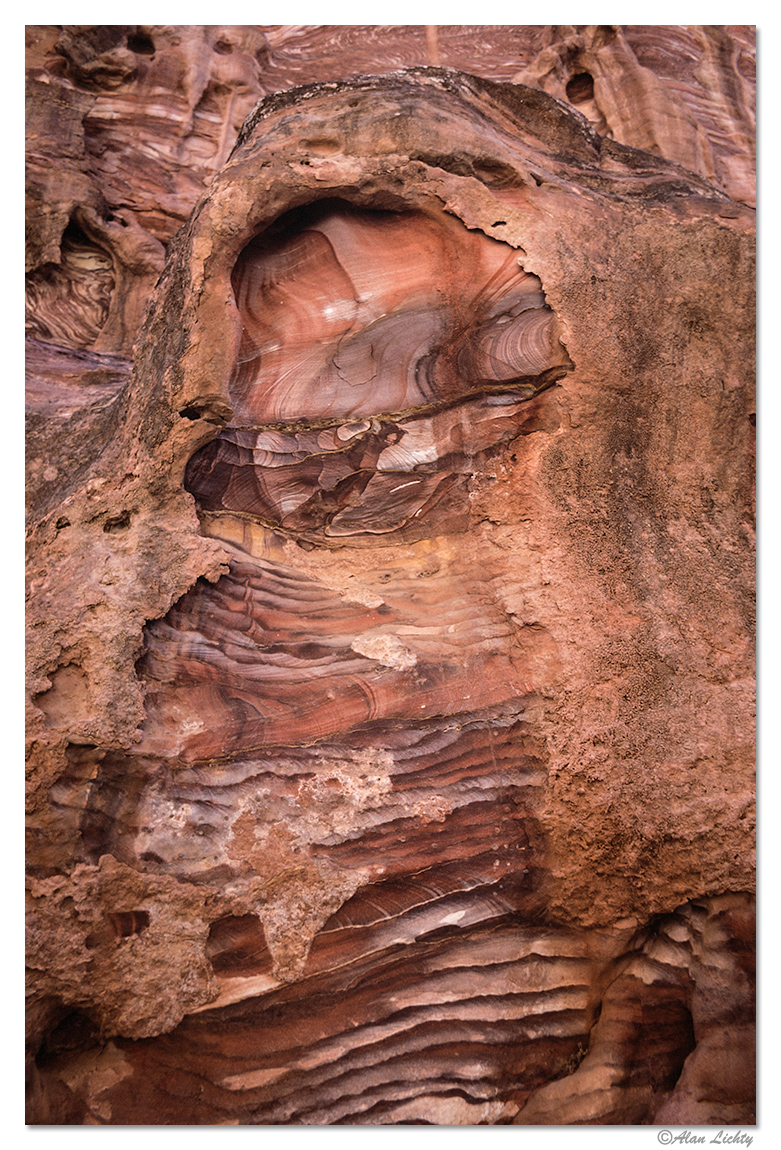 Sandstone Art Focal World