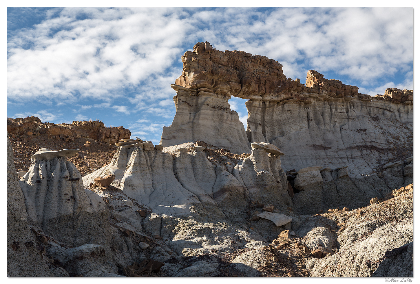 Stoney Contrasts