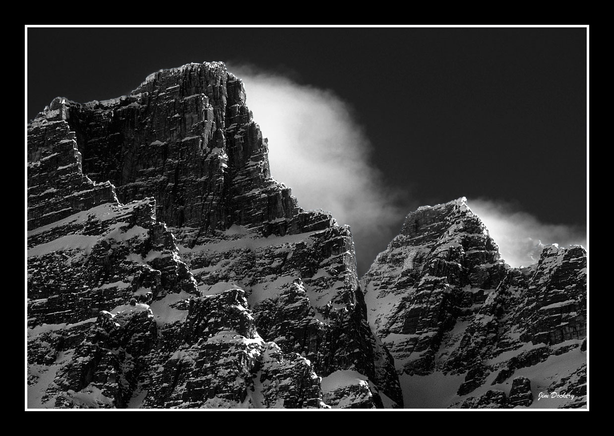 Tupper-N-Ridge-BW